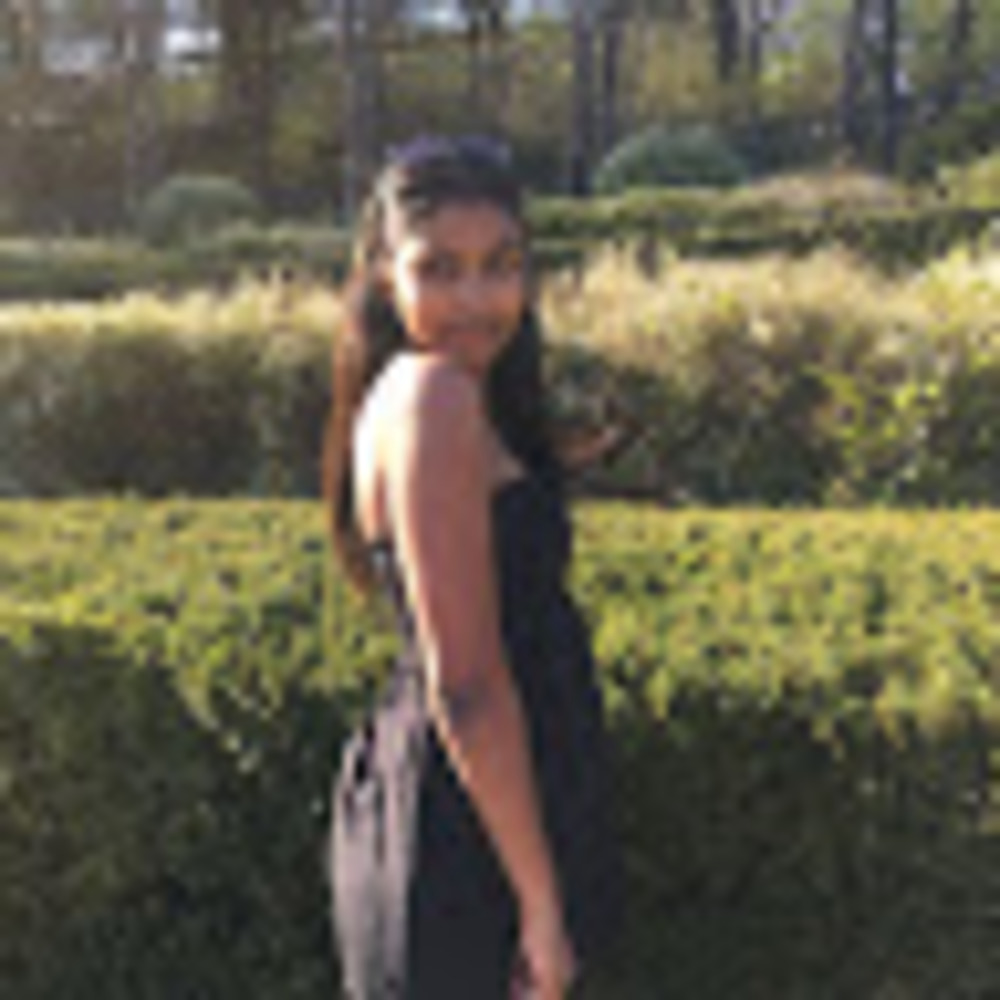 Meet your Posher, Lali